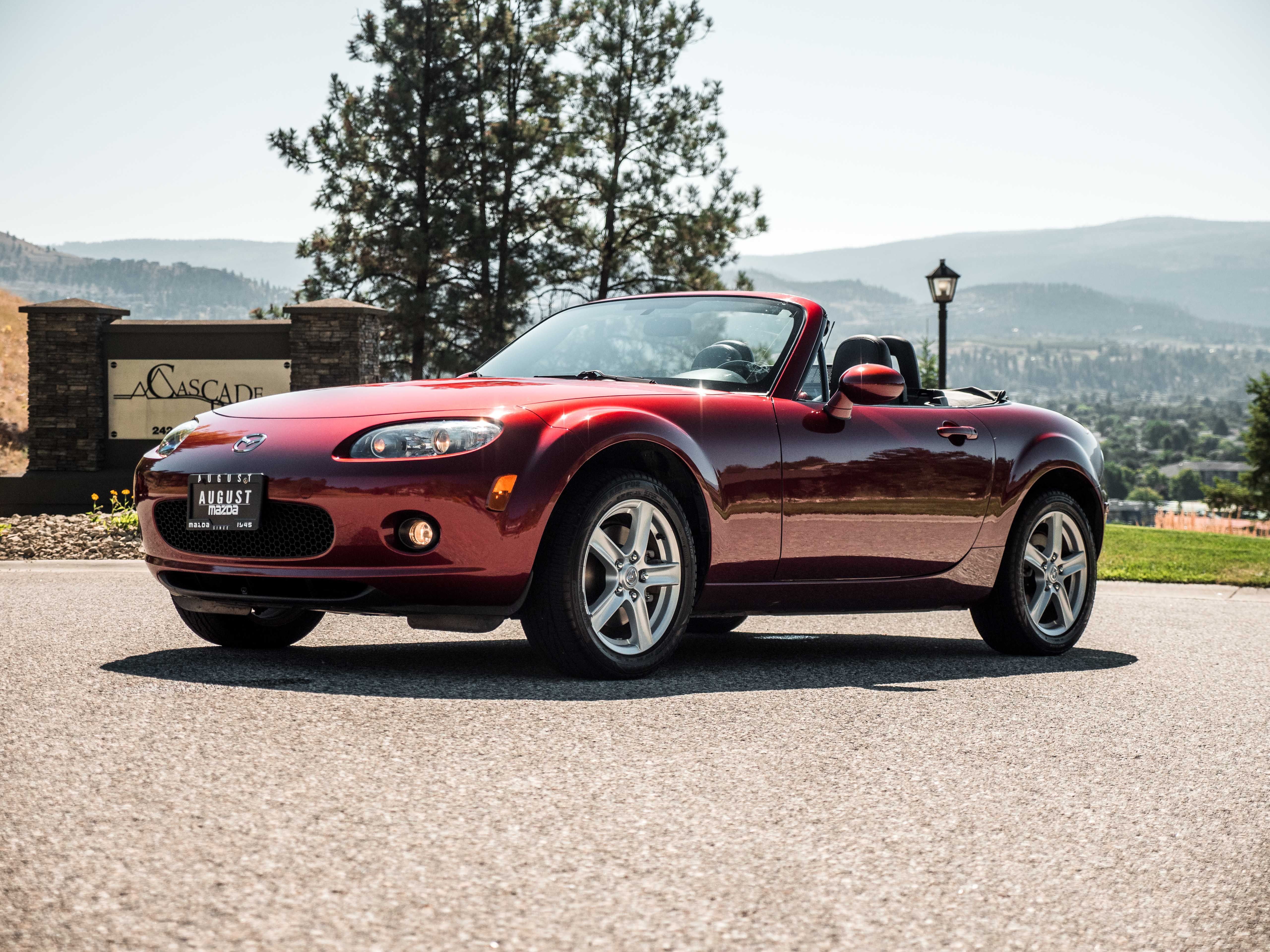 Pre-Owned 2006 Mazda MX-5 GX 2 Door Convertible in Kelowna #U-3821 ...