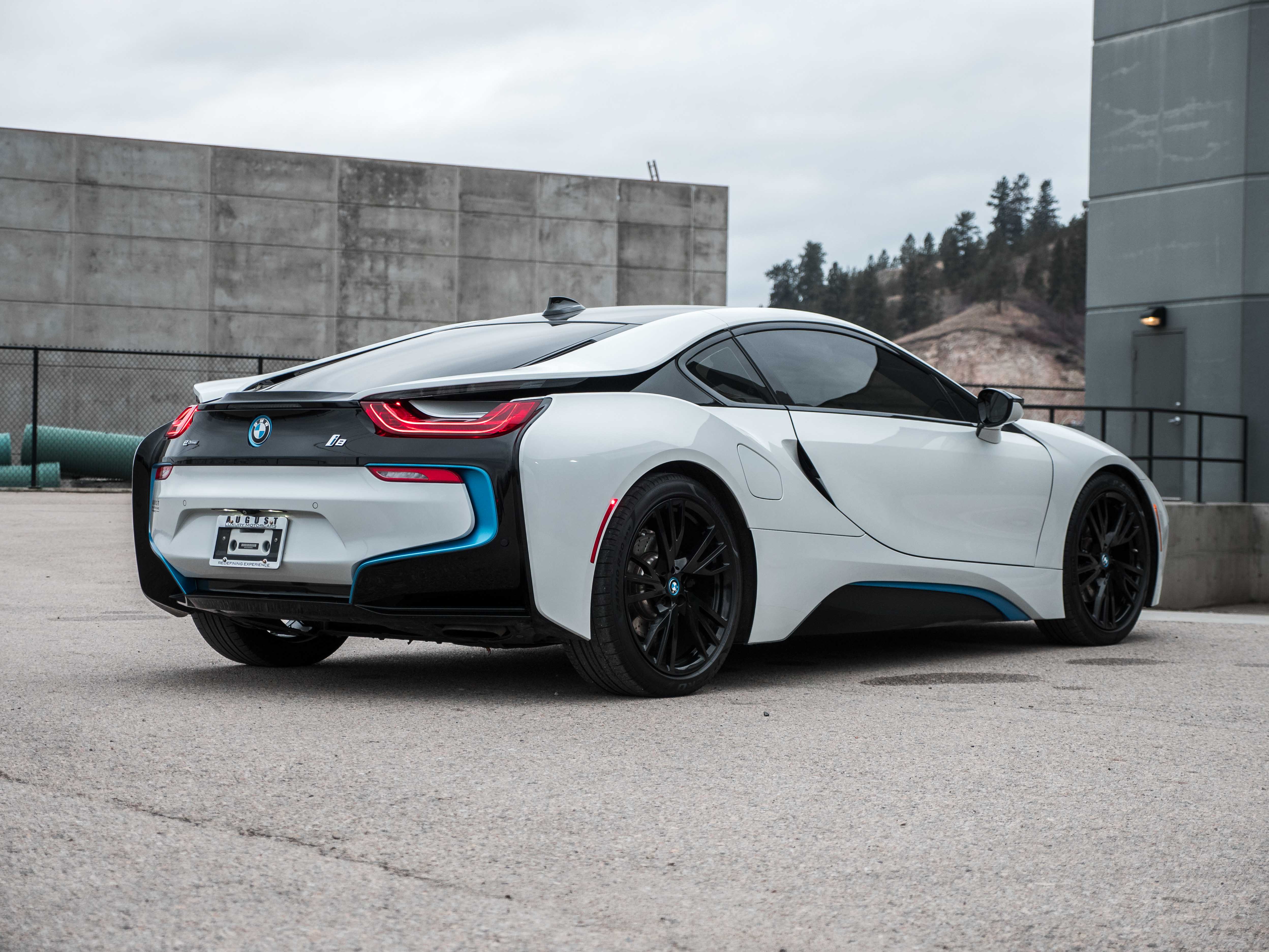 Pre-Owned 2014 BMW i8 Coupe in Kelowna #ACO-1248A* | August Luxury Motorcars